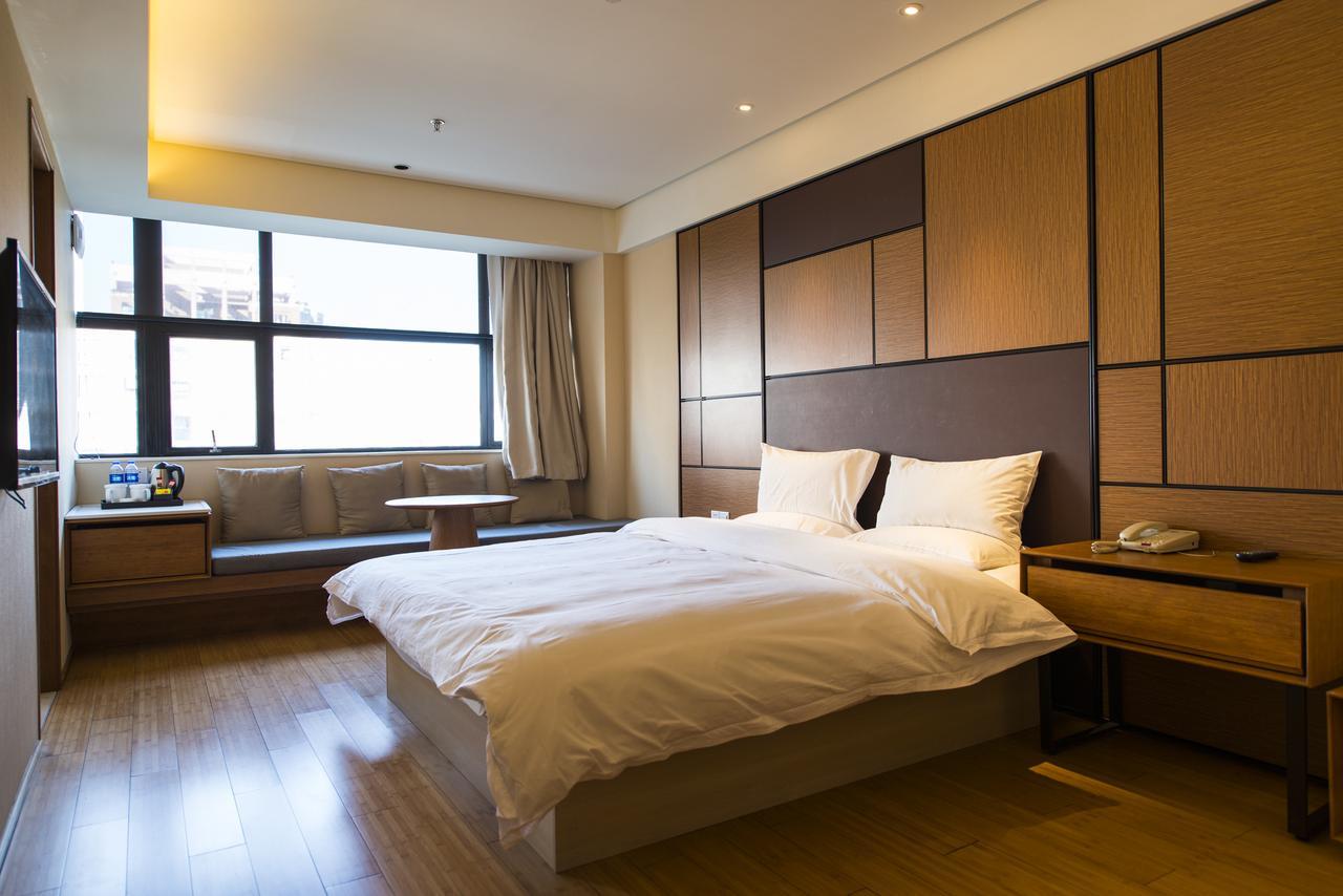 Ji Hotel Shanghai Hongqiao Transport Hub Linkong Zone Ngoại thất bức ảnh