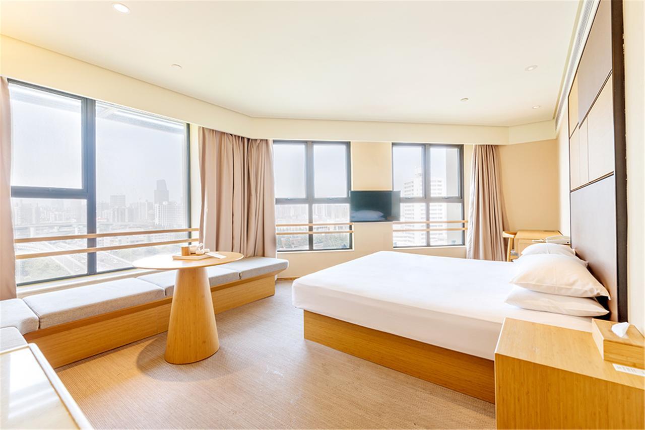 Ji Hotel Shanghai Hongqiao Transport Hub Linkong Zone Ngoại thất bức ảnh