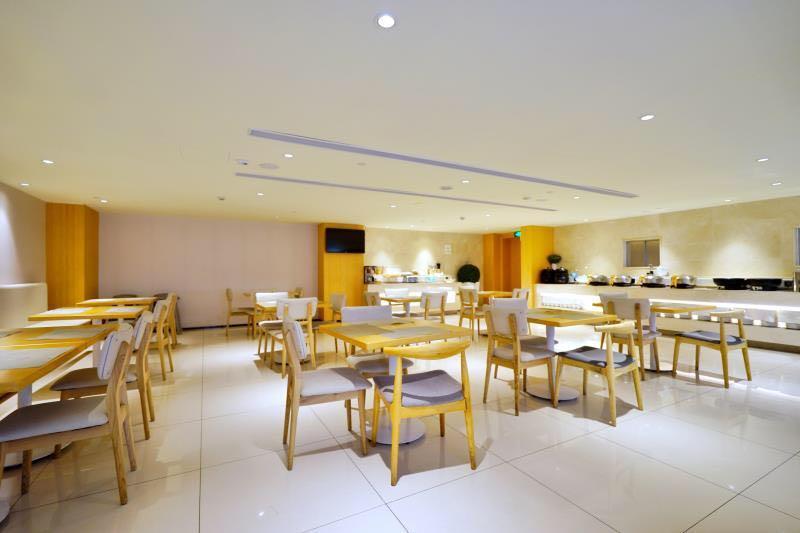 Ji Hotel Shanghai Hongqiao Transport Hub Linkong Zone Ngoại thất bức ảnh